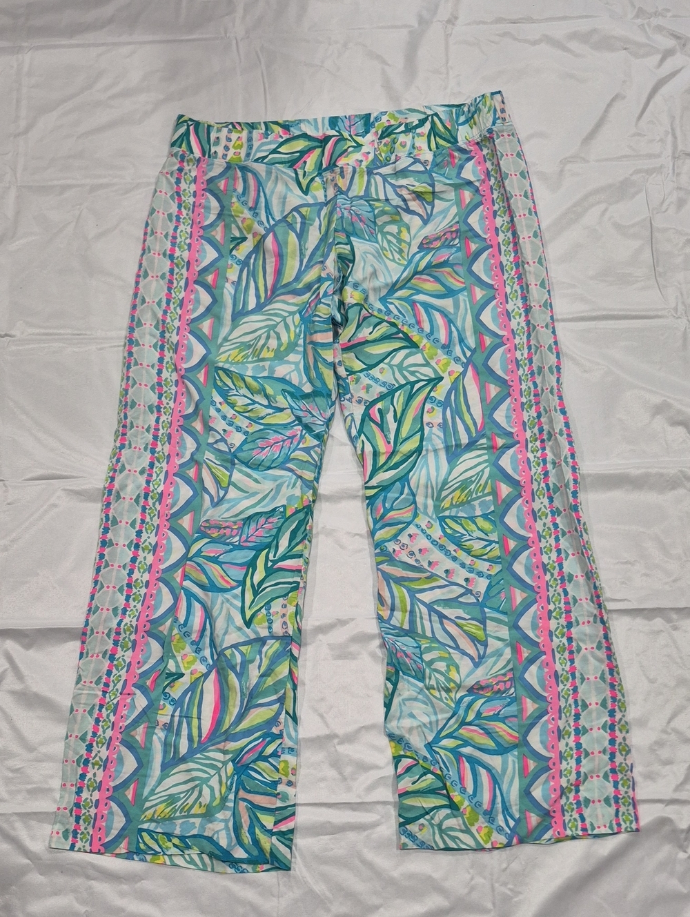 Lilly PULITZER Rayon Flowing Pants L